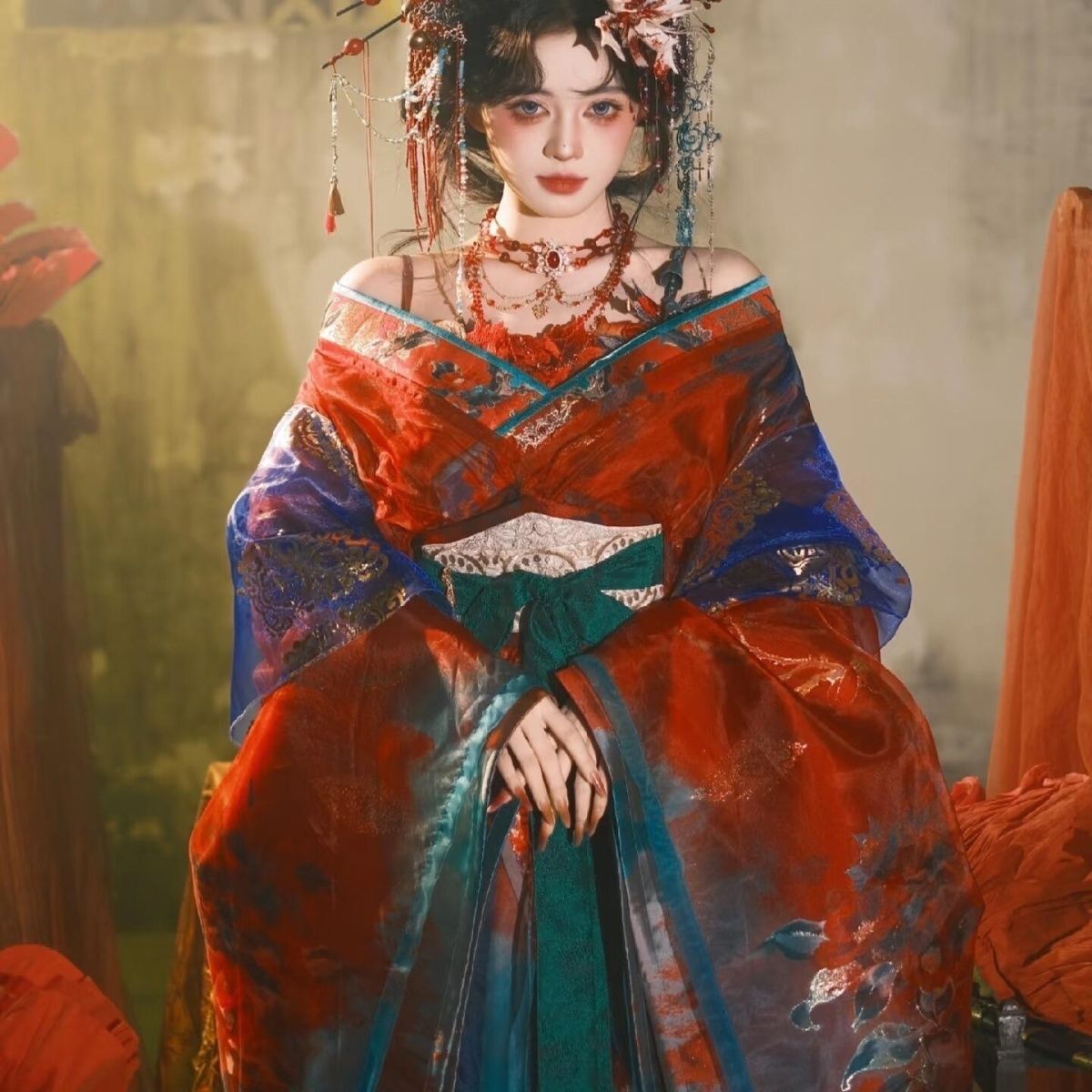 Embroidery Uniforms - Hanfu Nero Blu Ricamato da Donna,