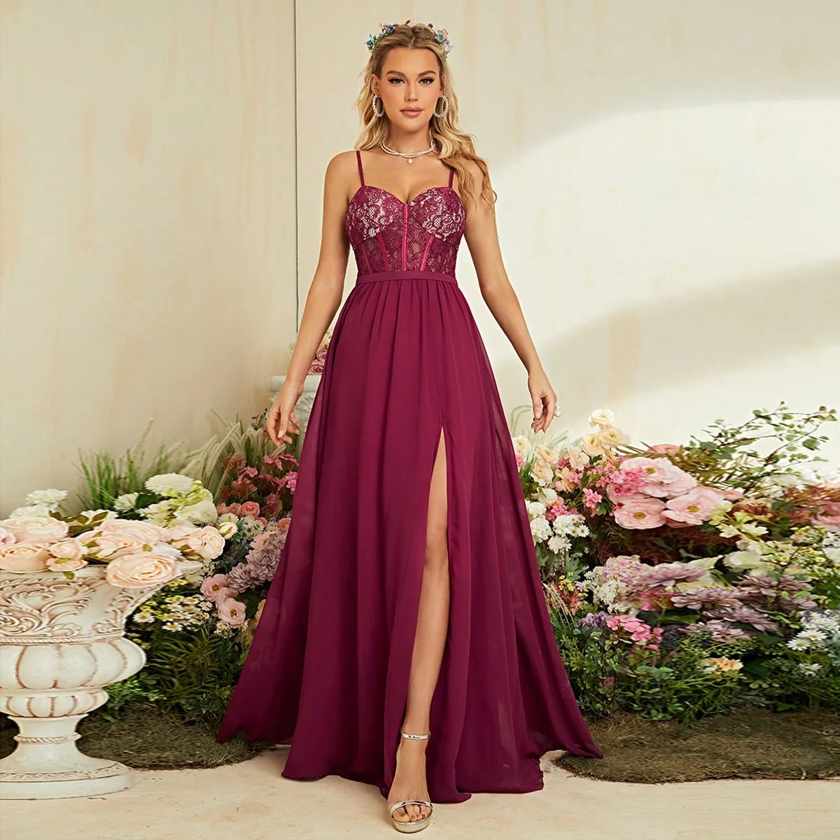 Abito da sera lungo a tinta un - Embroidery Online Designs recensione e prezzo