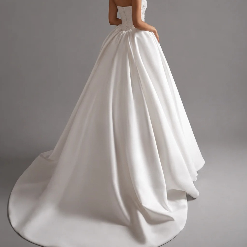 Abito da Sposa Elegante Person - Embroidery Online Designs recensione e prezzo