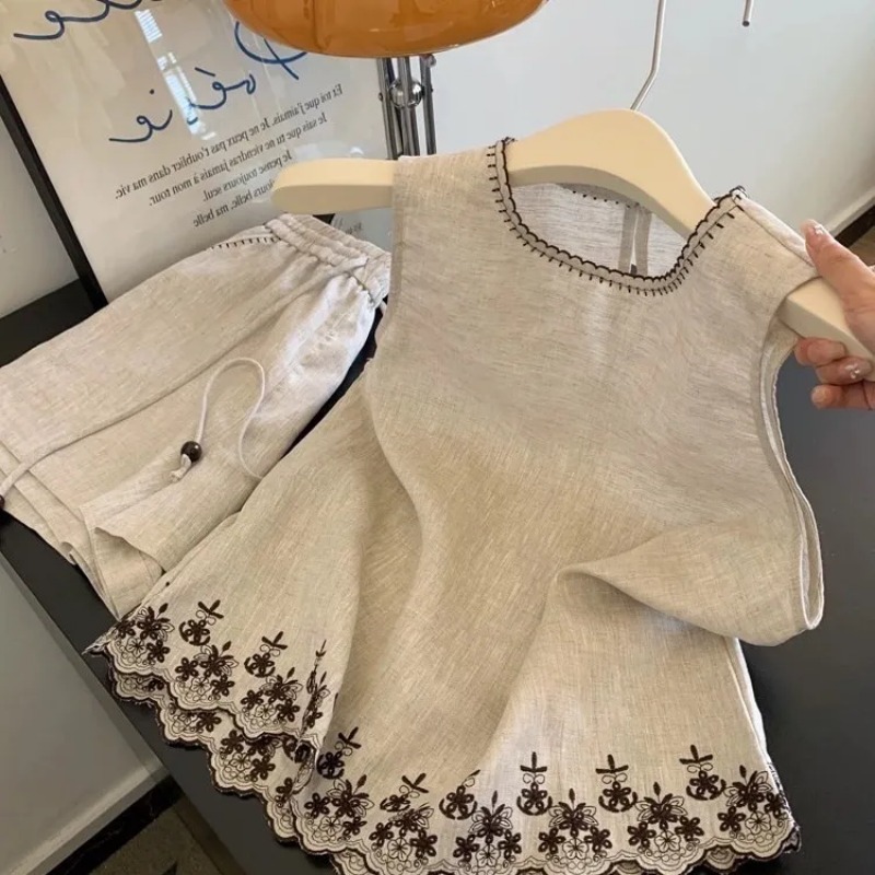 Semplice stile vecchio denaro  - Embroidery Vest recensione e prezzo