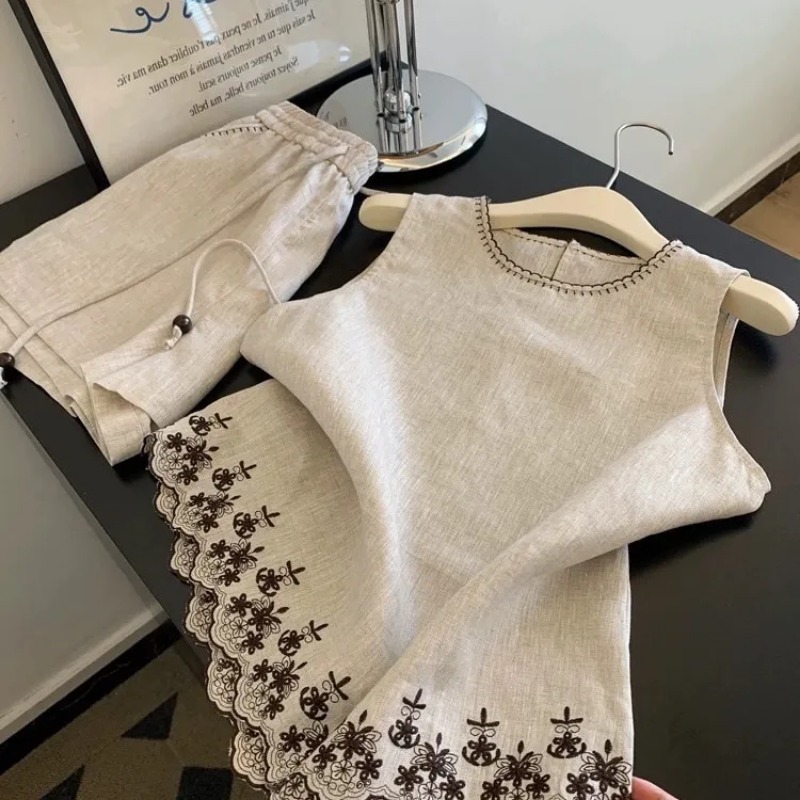 Semplice stile vecchio denaro  - Embroidery Vest recensione e prezzo