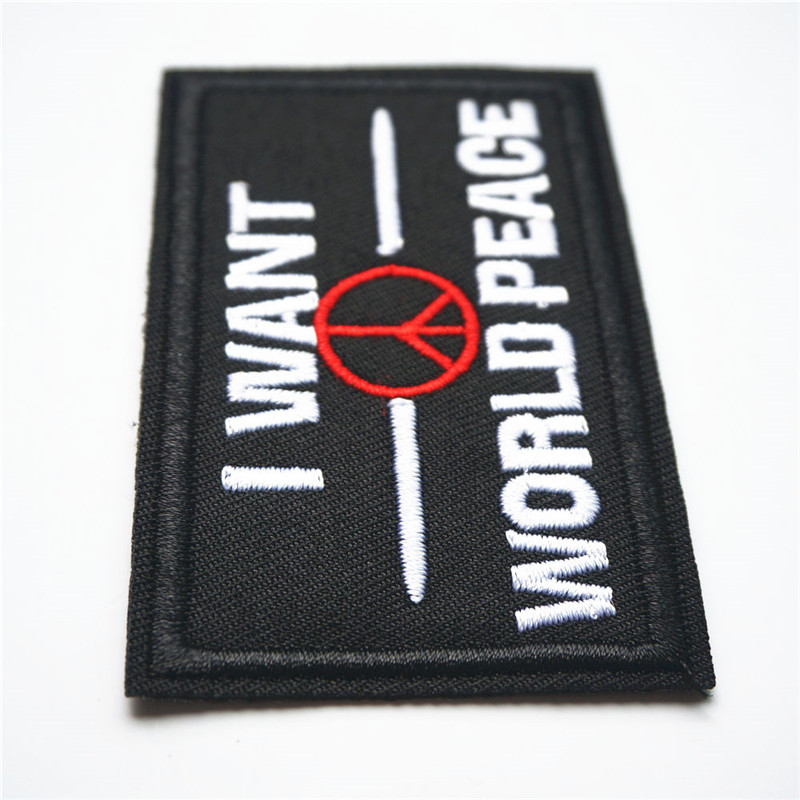 8x5 CM Nero Del Ricamo Cucire  - Embroidery On Black Shirt recensione e prezzo