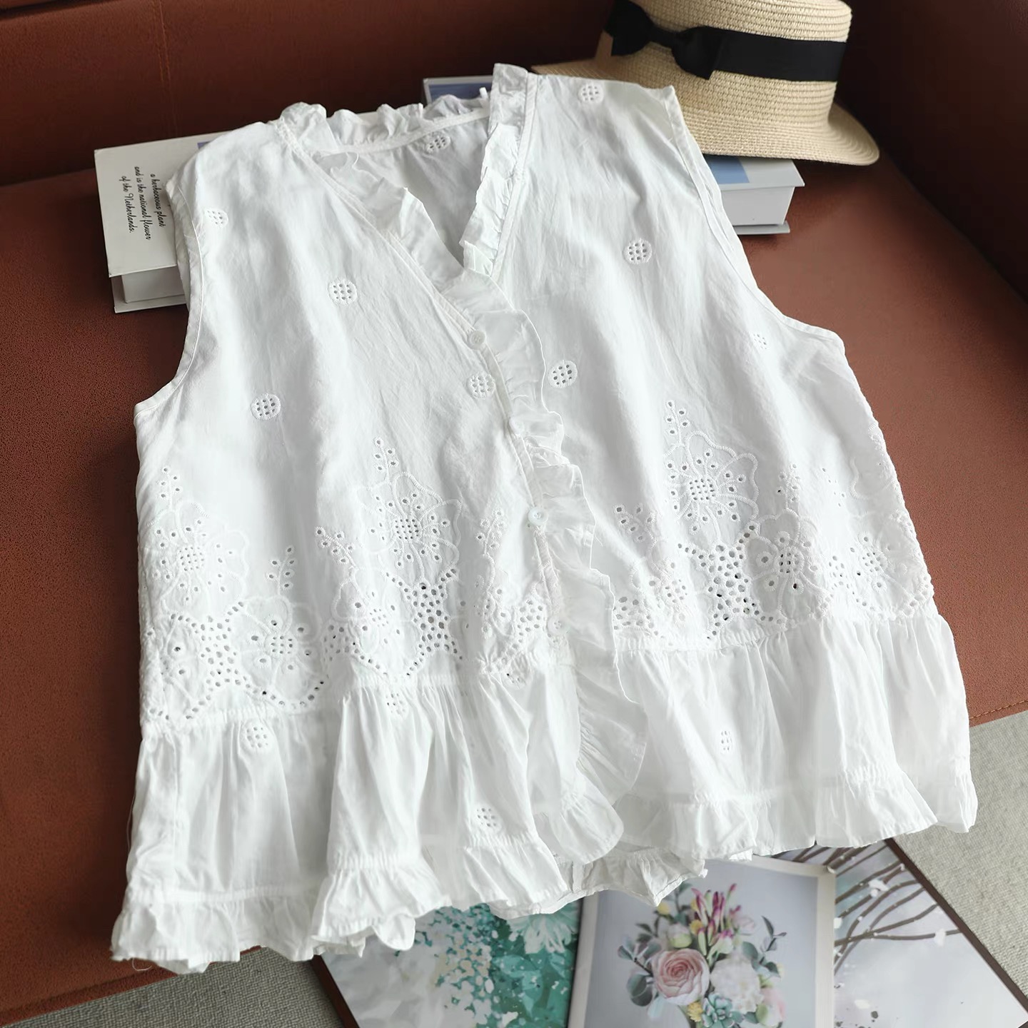 Top Senza Maniche da Donna con - Embroidery Vest recensione e prezzo