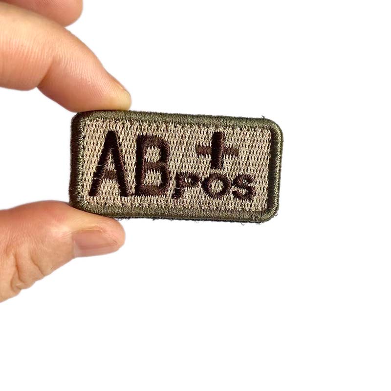 4 Pezzi/A B AB O POS-NEG Disti - Embroidery Fonts recensione e prezzo
